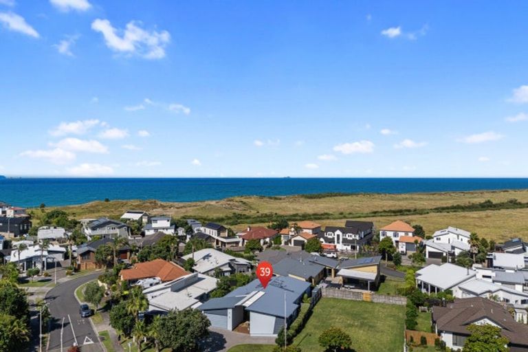 Photo of property in 39 Nautilus Drive, Papamoa Beach, Papamoa, 3118