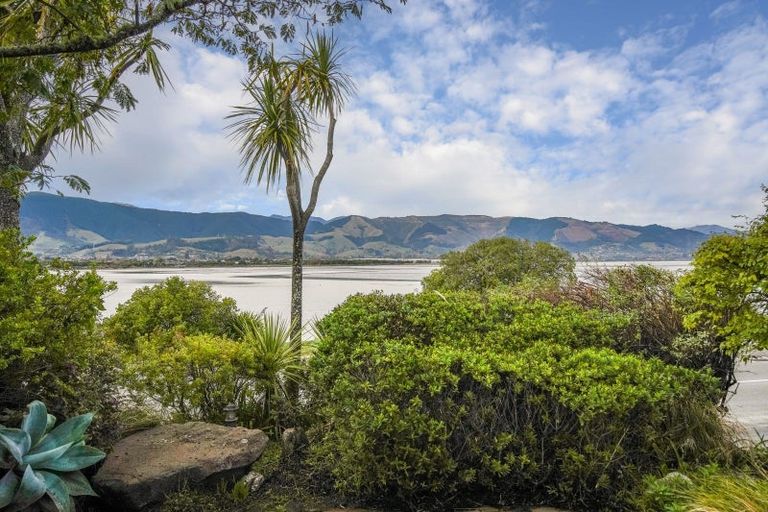 Photo of property in 73 Point Road, Monaco, Nelson, 7011