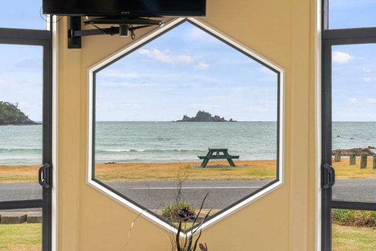 Photo of property in 191 Oakura Road, Oakura, Hikurangi, 0184