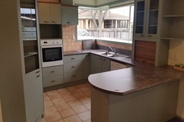 Photo of property in 23 Somerfield Street, Somerfield, Christchurch, 8024