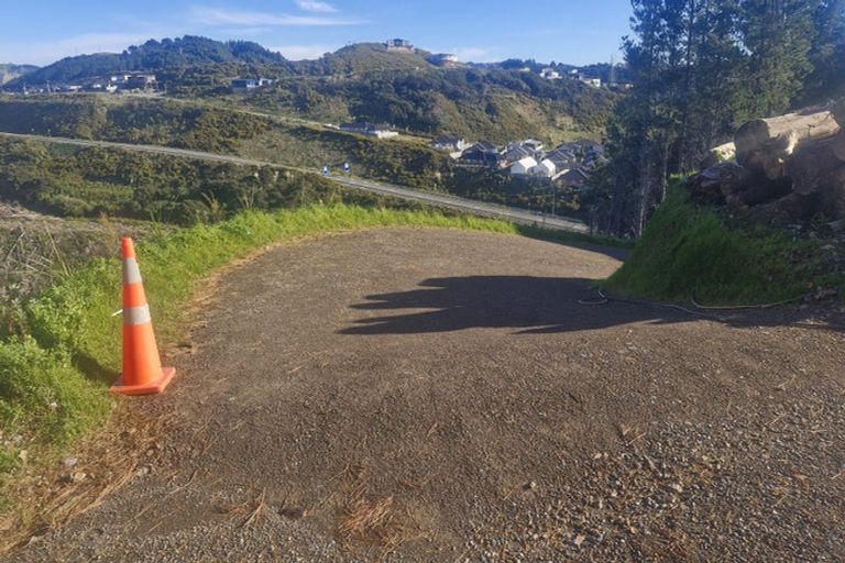 Photo of property in 30 Pacific View, Whitby, Porirua, 5024