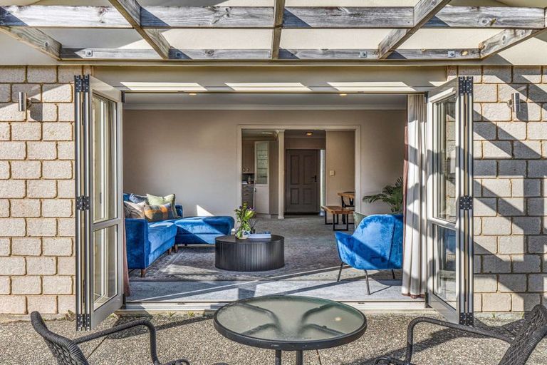 Photo of property in 18 Gilligan Close, College Estate, Whanganui, 4500