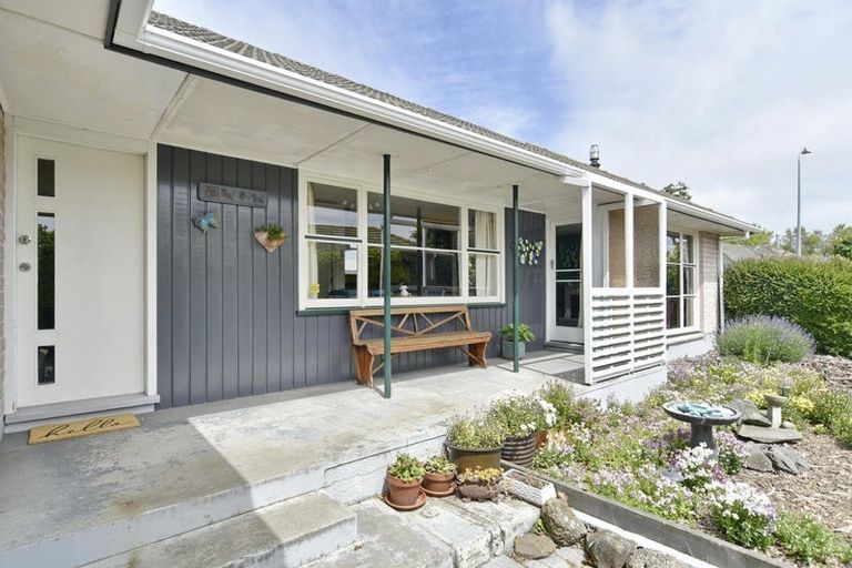 Photo of property in 30 Damien Place, Bromley, Christchurch, 8062