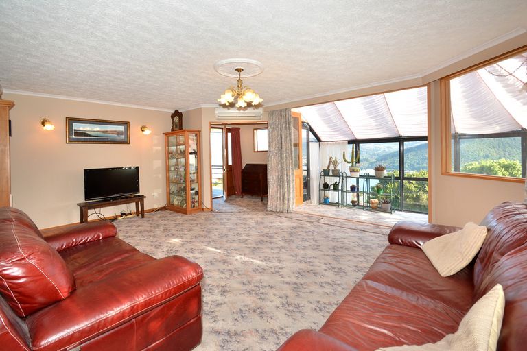 Photo of property in 10 Harbour Heights, Waverley, Dunedin, 9013