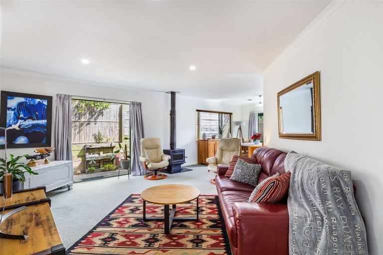 Photo of property in 2/10 Takawai Place, Nukuhau, Taupo, 3330