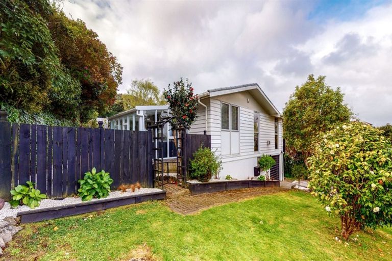 Photo of property in 4 Westpoint Avenue, Harbour View, Lower Hutt, 5010