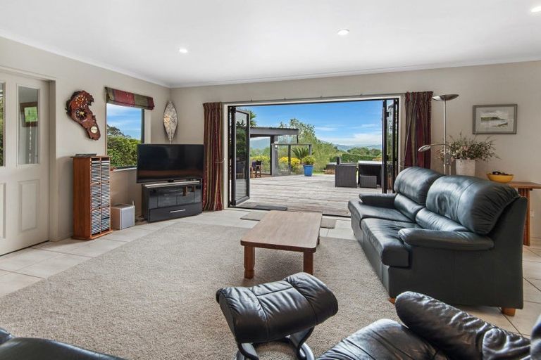 Photo of property in 21 Going Road, Matarau, Kamo, 0185