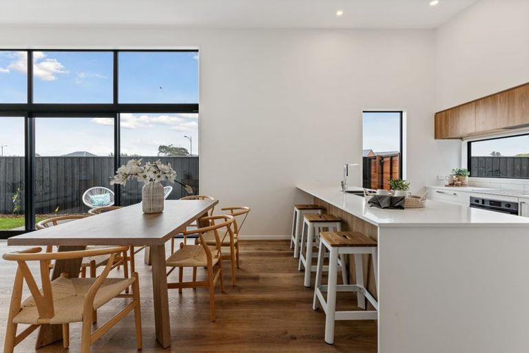 Photo of property in 10 Burkett Street, Marshland, Christchurch, 8051