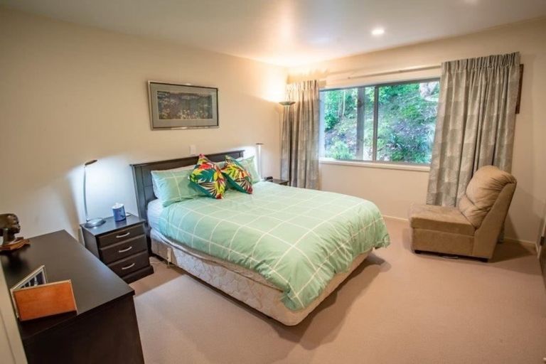 Photo of property in 20 Papaka Road, Ngunguru, Whangarei, 0173