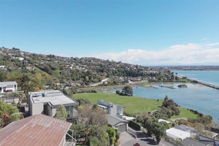 Photo of property in 27 Balmoral Lane, Redcliffs, Christchurch, 8081