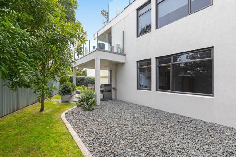 Photo of property in Vivaldi Apartments, 7/48 Marine Parade, Mount Maunganui, 3116