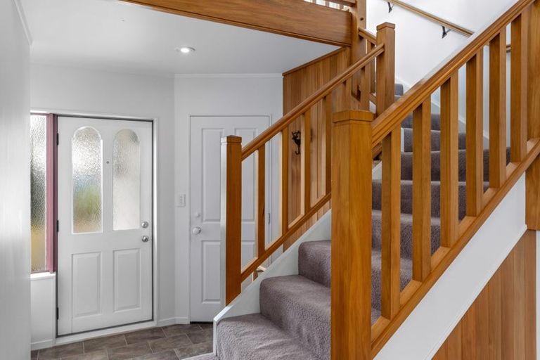 Photo of property in 14 Appleby Rise, Whakatane, 3120