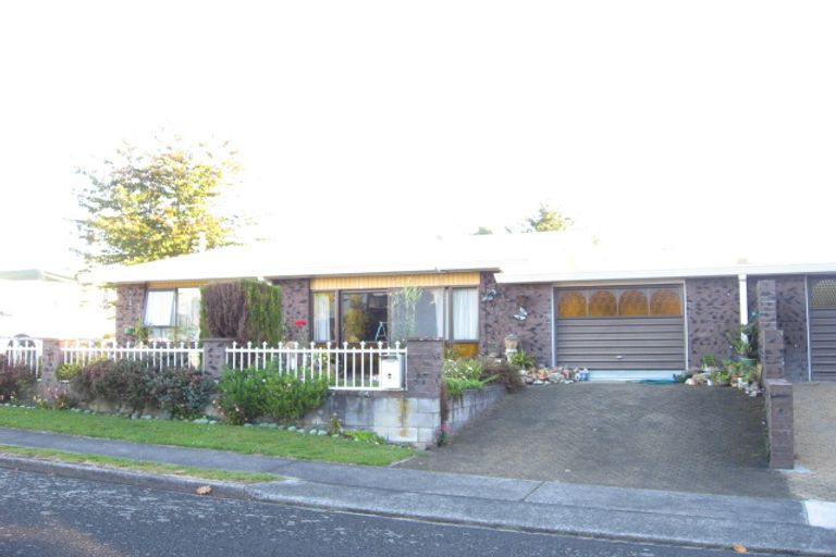Photo of property in 86a Aotea Crescent, Tokoroa, 3420