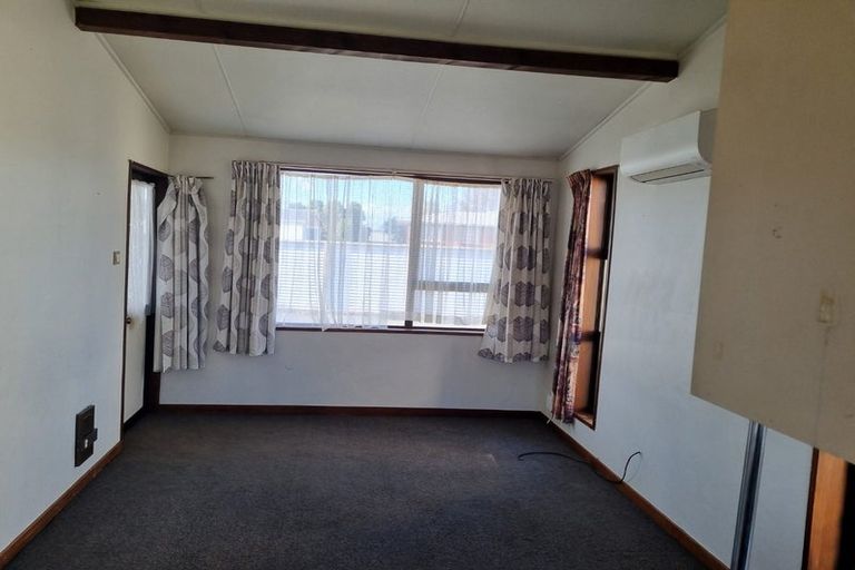 Photo of property in 1-12/71 Main Street, Mataura, 9712