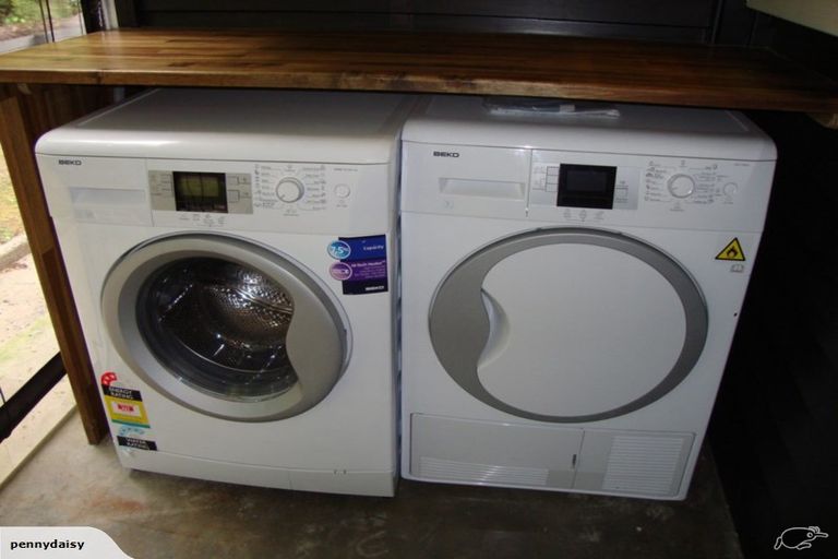 Photo of property in 28 Oakley Avenue, Claudelands, Hamilton, 3214