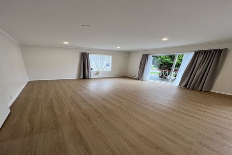 Photo of property in 2/48 Jutland Road, Hauraki, Auckland, 0622