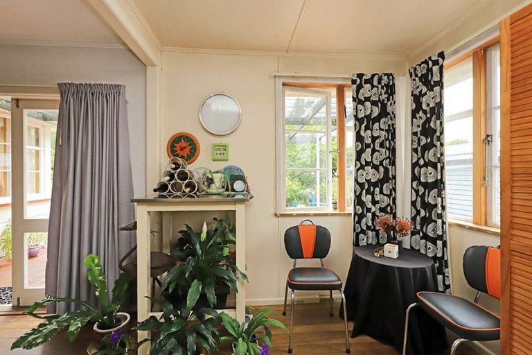 Photo of property in 1106 Cunningham Crescent, Mayfair, Hastings, 4122