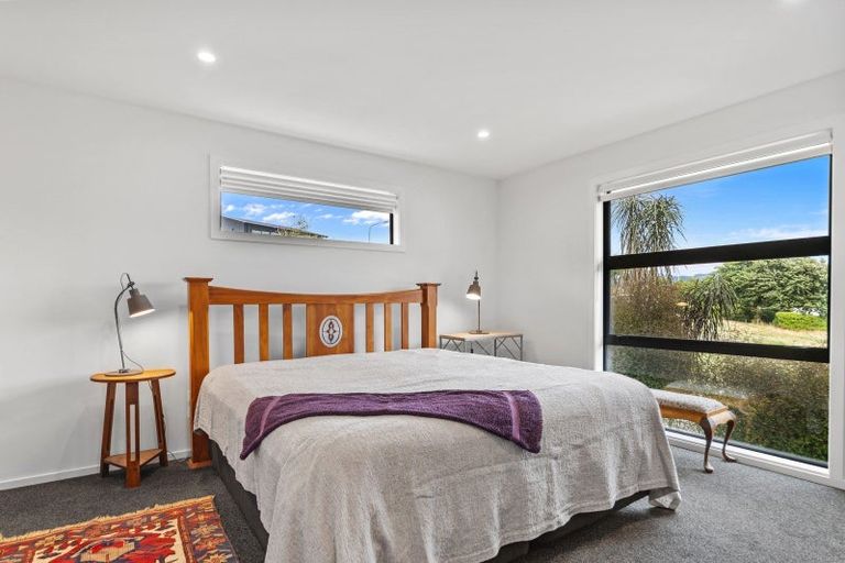 Photo of property in 2 Taimana Lane, Diamond Harbour,  8971