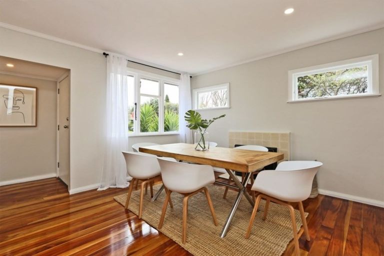 Photo of property in 41 Seddon Crescent, Marewa, Napier, 4110