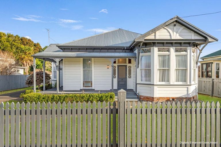 Photo of property in 11 Hurworth Place, College Estate, Whanganui, 4500
