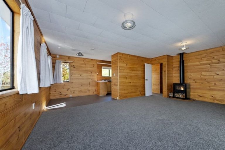 Photo of property in 2/22 Elizabeth Drive, West Harbour, Auckland, 0618