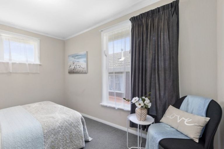 Photo of property in 12 Logie Street, Stokes Valley, Lower Hutt, 5019