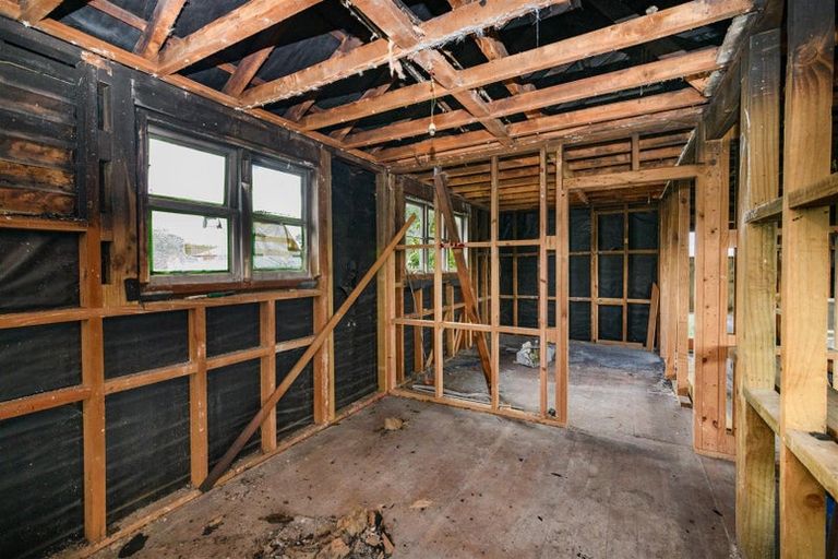 Photo of property in 15 Hereford Street, Marton, 4710