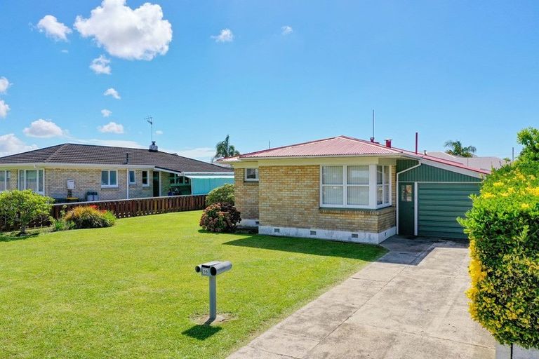 Photo of property in 16 Riverside Drive, Whakatane, 3120