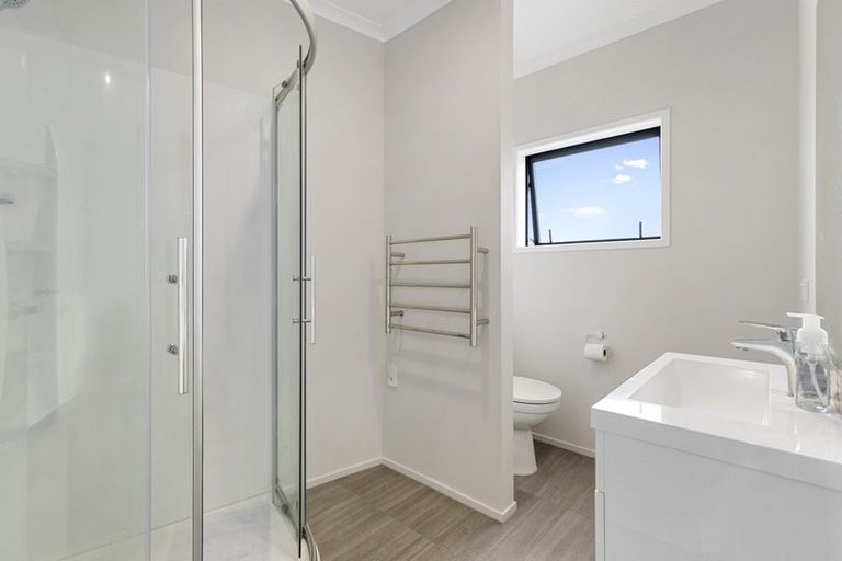 Photo of property in 8/16 Jones Crescent, Melville, Hamilton, 3206