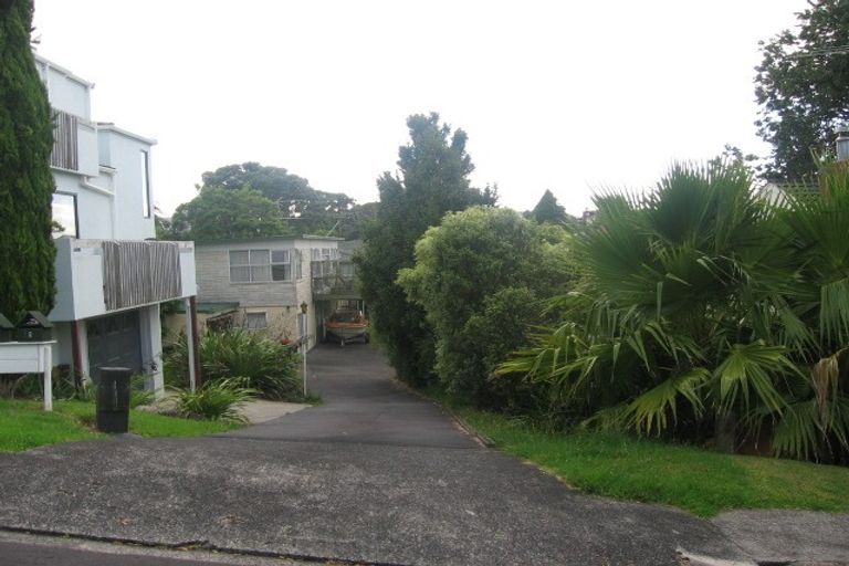 Photo of property in 1 Lilac Grove, Hillsborough, Auckland, 1042