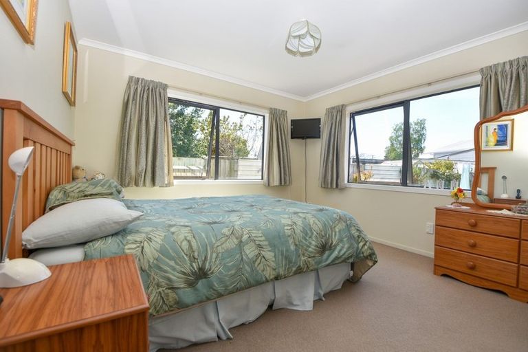 Photo of property in 10a Taylor Street, Carterton, 5713