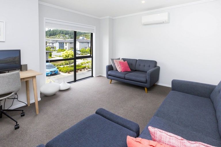 Photo of property in 11 Ashington Road, Silverstream, Upper Hutt, 5019