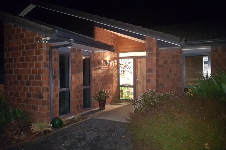 Photo of property in 33 Mangauika Road, Pirongia, Te Awamutu, 3876