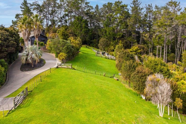 Photo of property in 700 Hibiscus Coast Highway, Waiwera, Orewa, 0994
