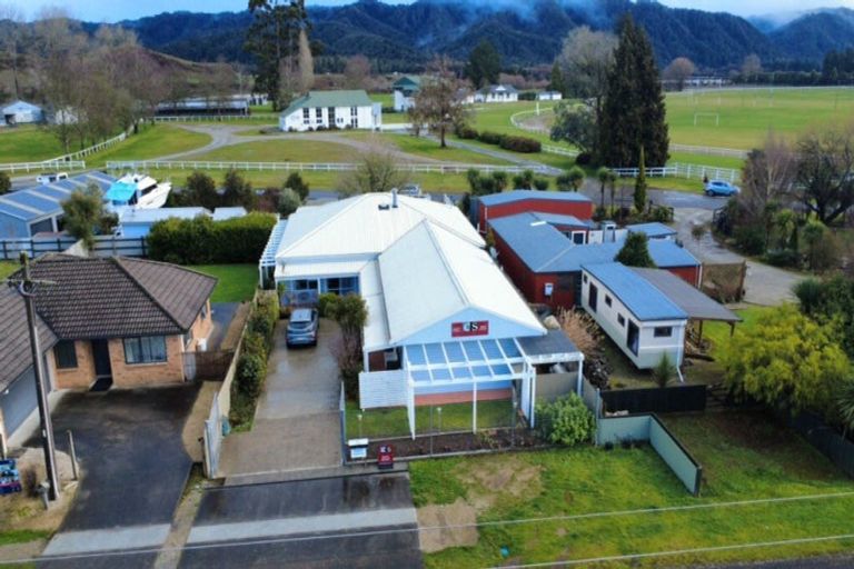 Photo of property in 68 Crampton Road, Reefton, 7830