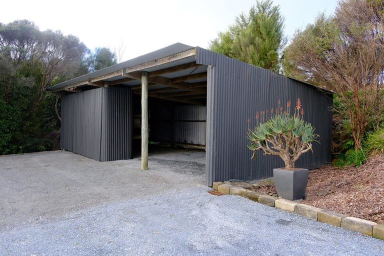 Photo of property in 214 Martin Access Road, Makarau, Warkworth, 0981