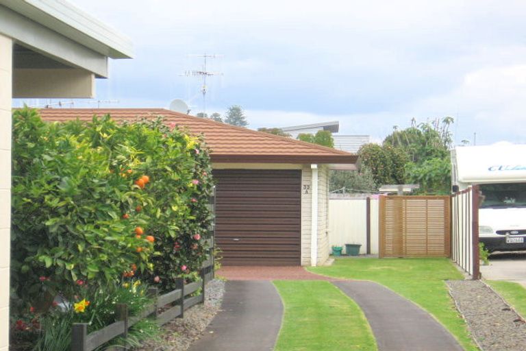 Photo of property in 33 Hinewa Road, Otumoetai, Tauranga, 3110