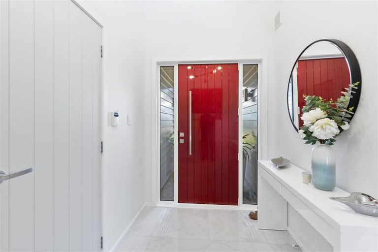 Photo of property in 40 Okarito Avenue, Levin, 5510