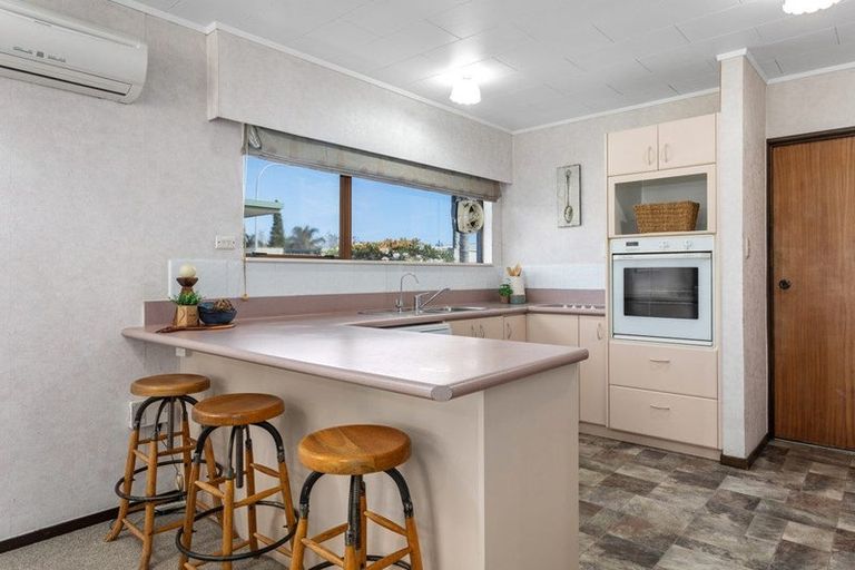 Photo of property in 15 Hikurangi Street, Whakatane, 3120