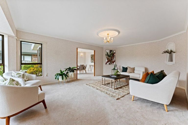 Photo of property in 11 Rosebank Avenue, Kelvin Grove, Palmerston North, 4414