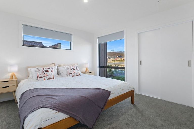 Photo of property in 40 Obelisk Street, Wanaka, 9305