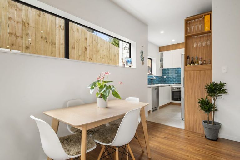 Photo of property in 132a Stapleford Crescent, Browns Bay, Auckland, 0630