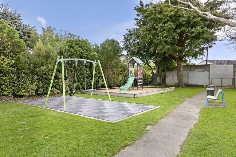 Photo of property in 4 Orr Crescent, Hutt Central, Lower Hutt, 5011