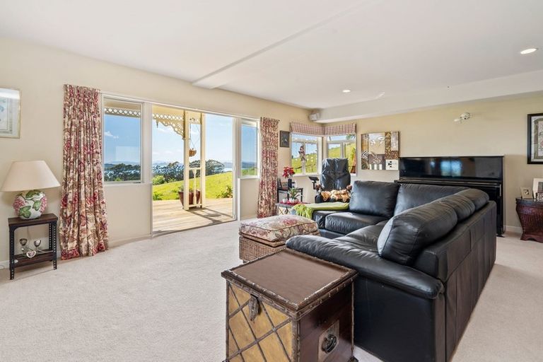 Photo of property in 10 Rangitane Road, Kerikeri, 0294