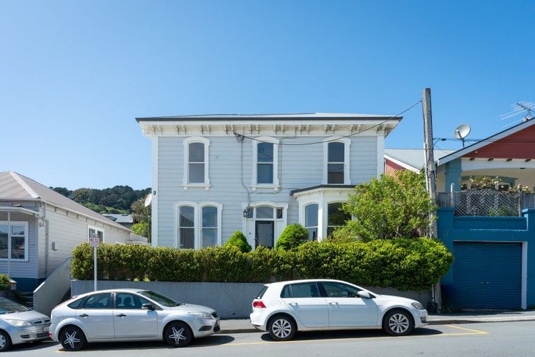 Photo of property in 9 Lipman Street, Mount Victoria, Wellington, 6011