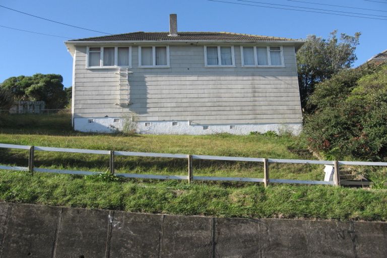Photo of property in 24 Downes Street, Titahi Bay, Porirua, 5022