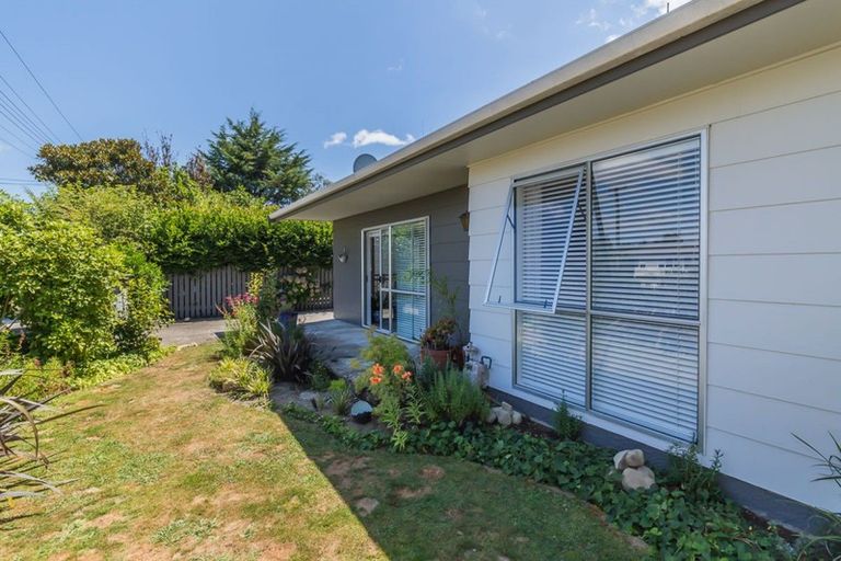 Photo of property in 645 Queen Street East, Levin, 5510