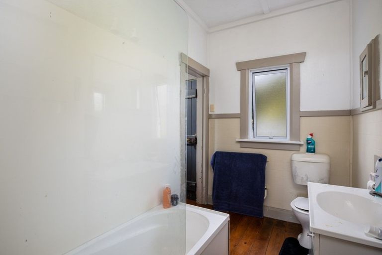 Photo of property in 417 Devon Street West, Lynmouth, New Plymouth, 4310