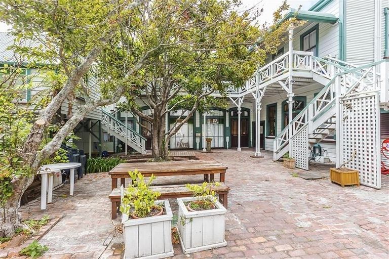 Photo of property in 230a Tinakori Road, Thorndon, Wellington, 6011