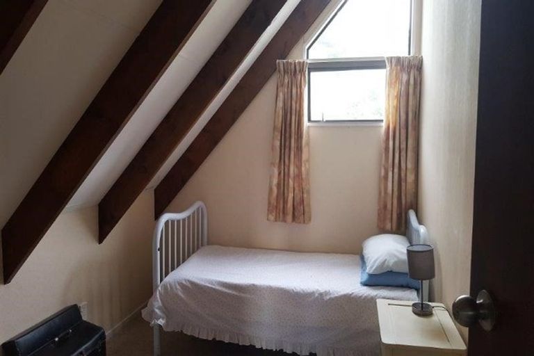 Photo of property in 15 Reid Avenue, Luggate, Cromwell, 9383